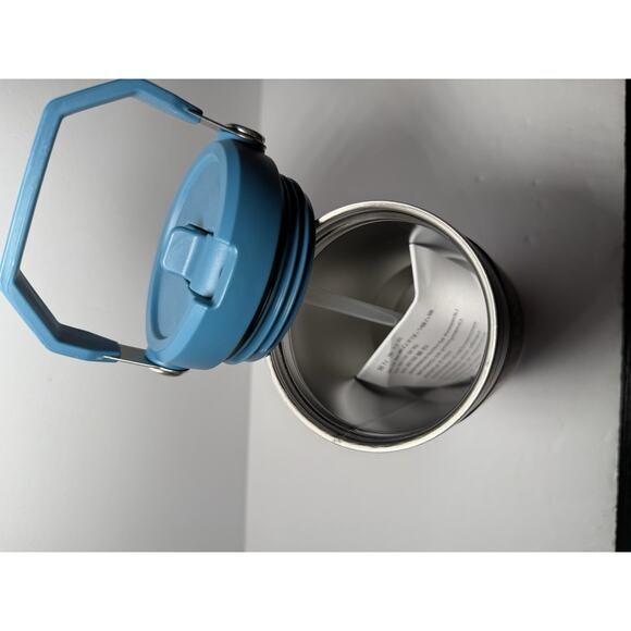 Stanley Exclusive POOL SWIRL 30oz Iceflow Flip Straw Quencher BNWT - Picture 6 of 6